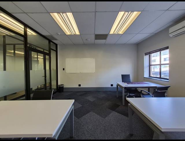 45M² OFFICE TO LET IN ILLOVO